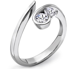 Another platinum wedding ring design