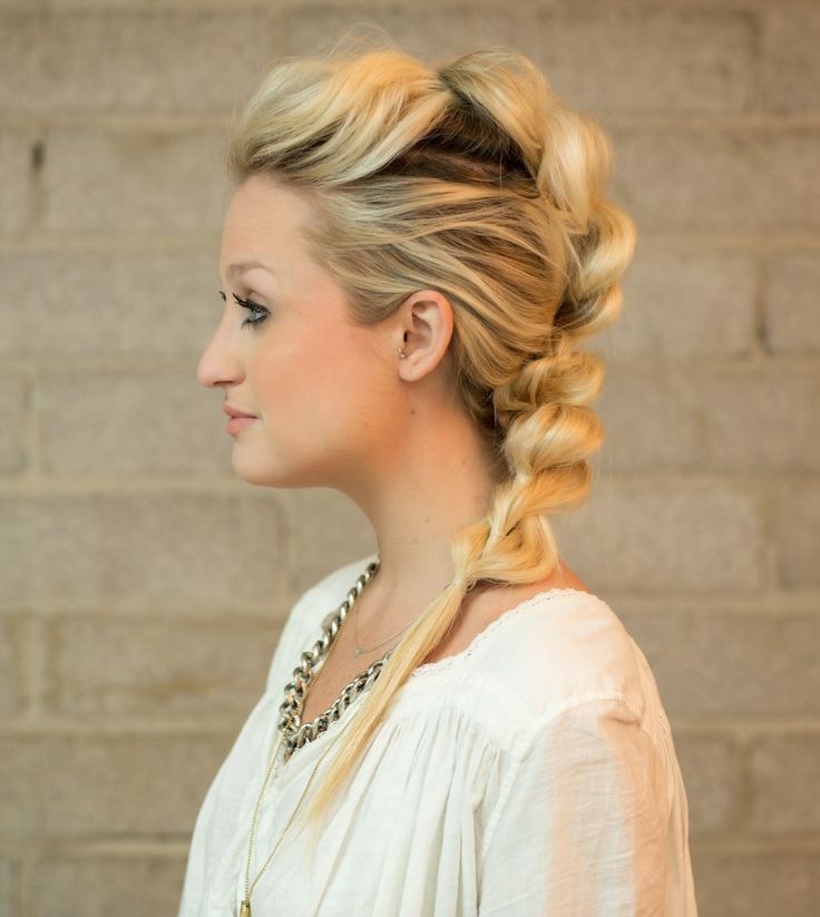 The model with Mohawk Braid hairstyle.