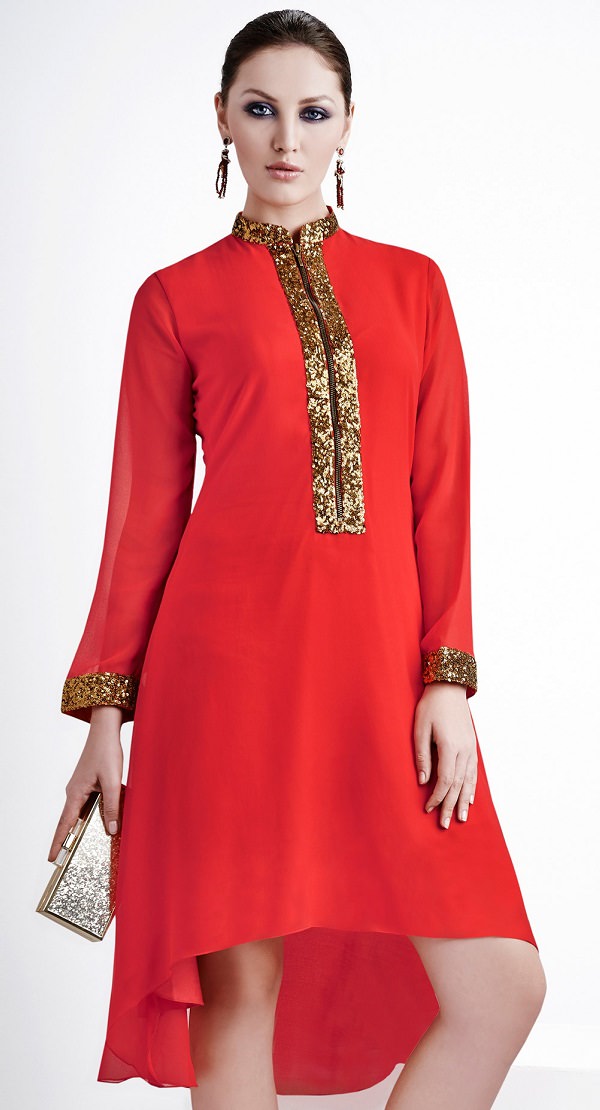 The model in churidar with Closed Neckline.