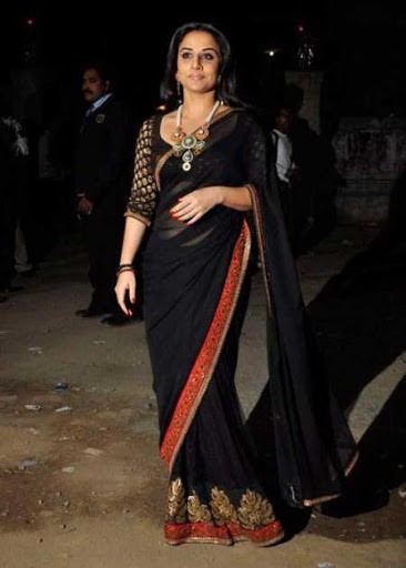 saree-color-to-look-slim.jpg