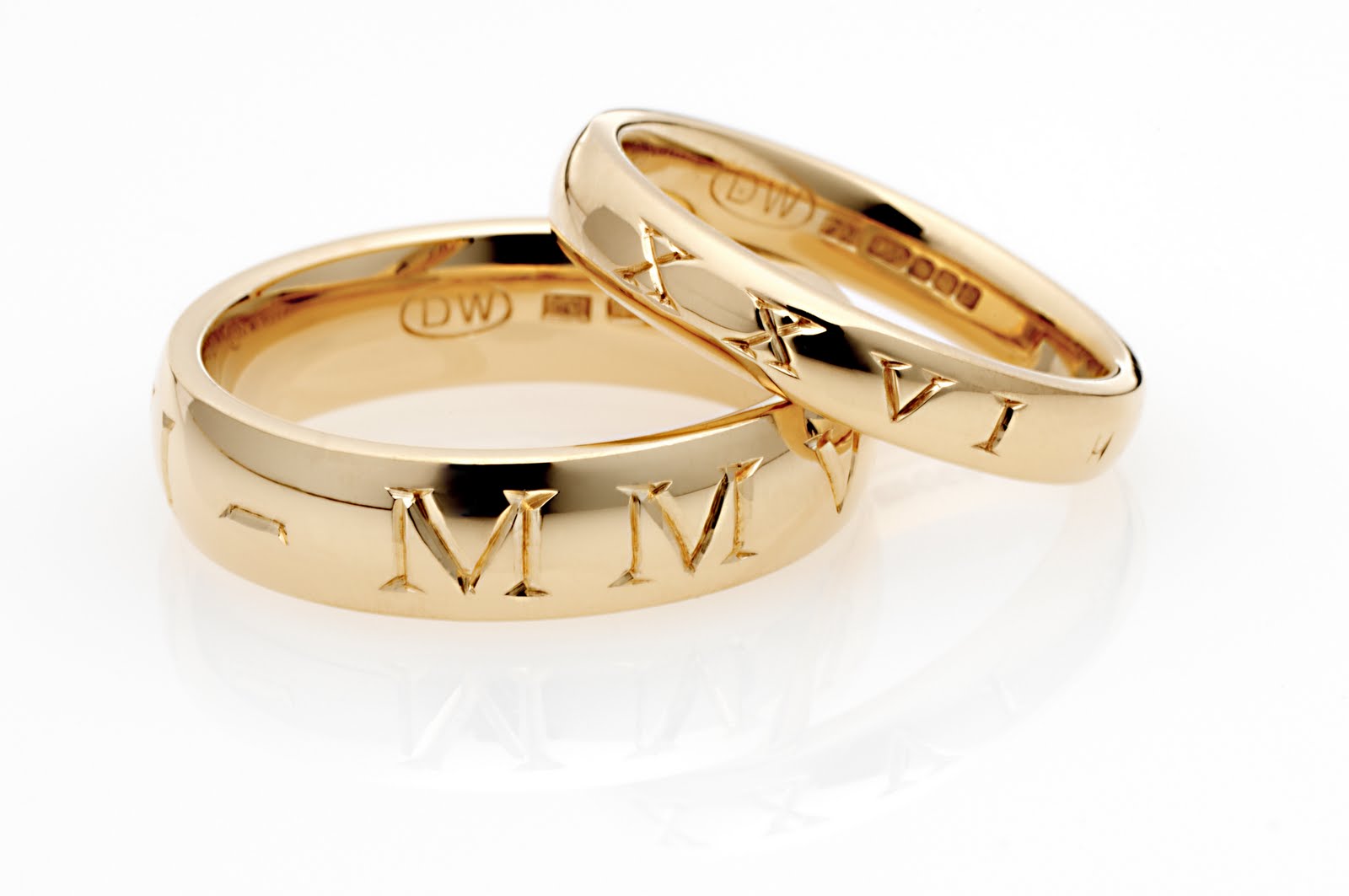 Engraved couples wedding rings