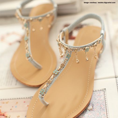 Pretty flat shoes